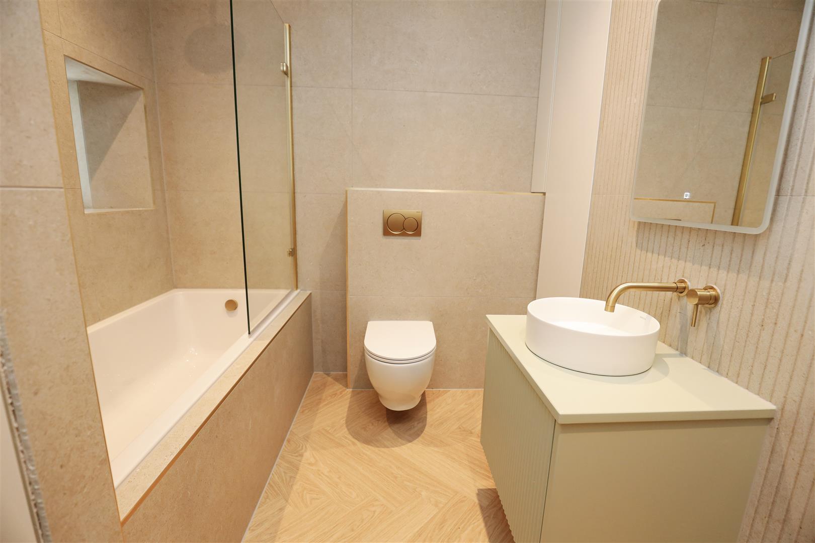 6 The Old Grammar School, Church Street, Cowbridge, CF71 7BB